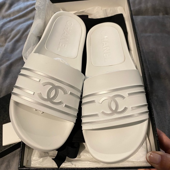 Brand New Chanel Slides size 39 - Picture 1 of 6